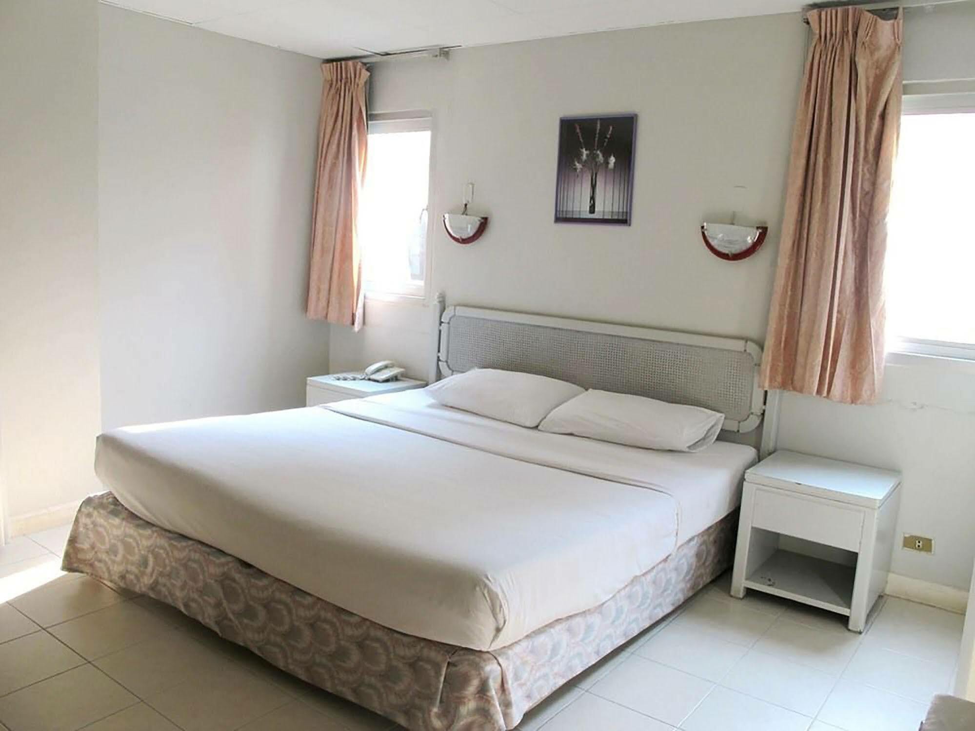 Diamond Beach Hotel Pattaya Luaran gambar