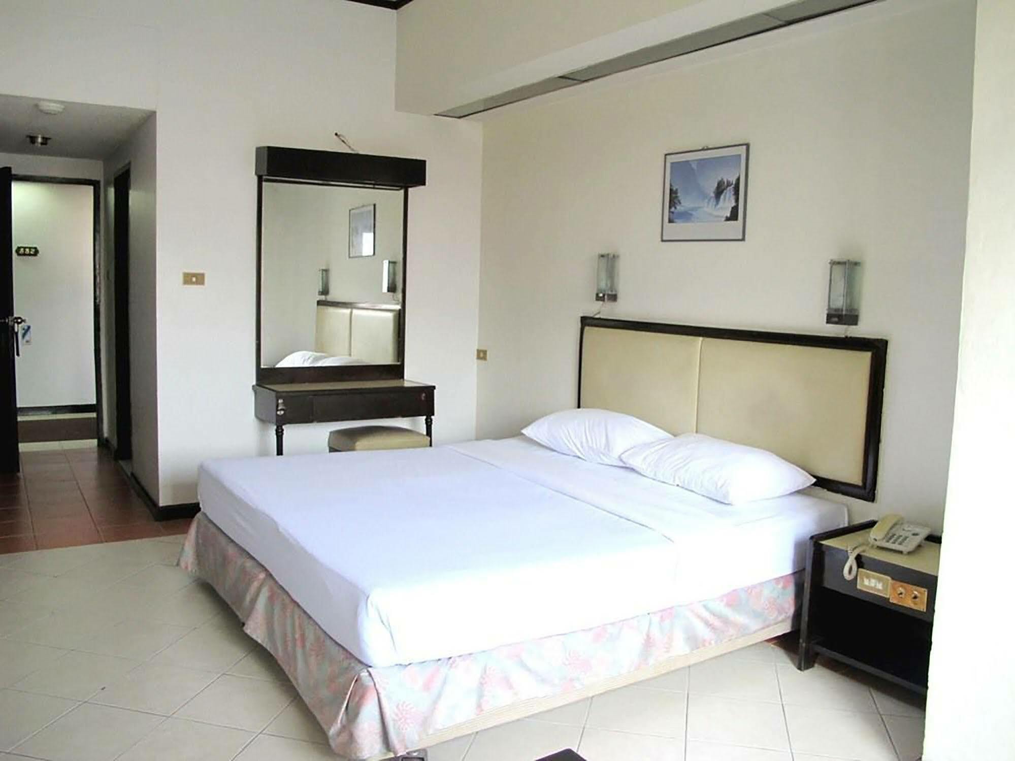 Diamond Beach Hotel Pattaya Luaran gambar
