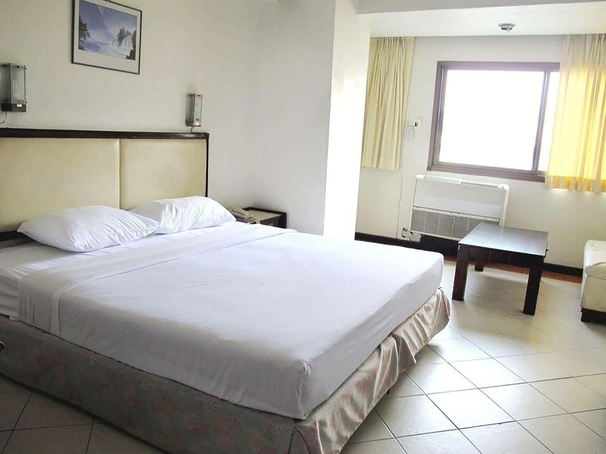 Diamond Beach Hotel Pattaya Luaran gambar